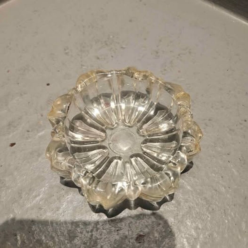 Vintage Scalloped Hazel Atlas Clear Glass Ashtray 3.25"
